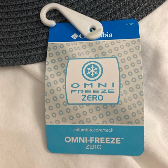 NWT Columbia Women’s NAVY Fedora - Picture 3 of 5